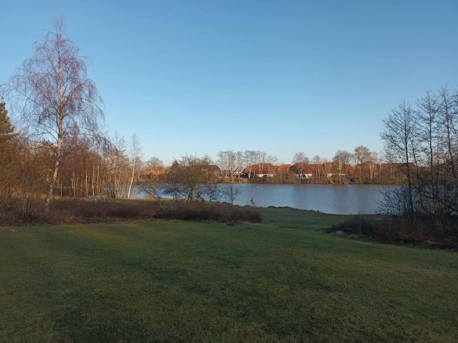 Urlaub Naehe Badesee Und Strand Berumbur Exterior photo